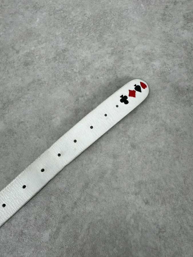 2000s Moschino Gambling White Leather Belt - Image 6