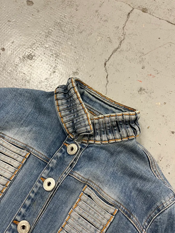 2000s Moschino Pleated Blue Buttoned Denim Jacket - Image 5