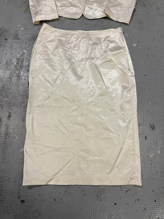 2000s Moschino White Satin Skirt - Image 7