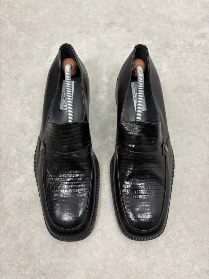 2000s Pierre Balmain Black Satin Leather Classy Loafers - Image 2