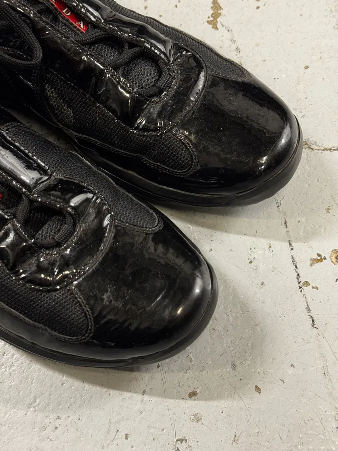 2000s Prada America’s Cup Black Patent Leather Sneakers - Image 5