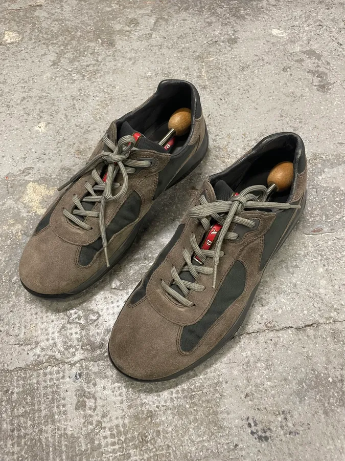 2000s Prada America’s Cup Olive Green Low Shoes - Image 3