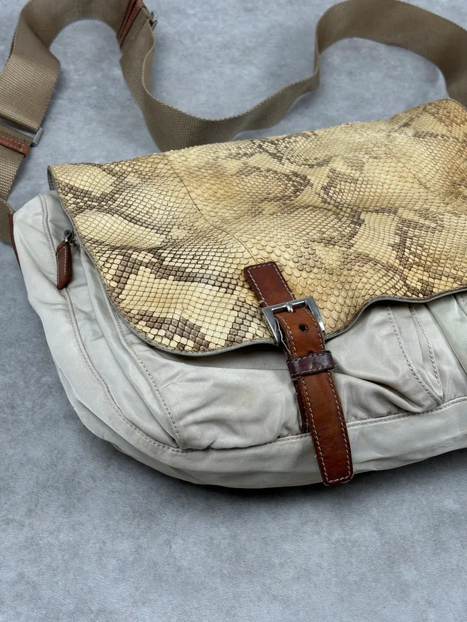 2000s Prada Beige Python Leather Messenger Bag - Image 5