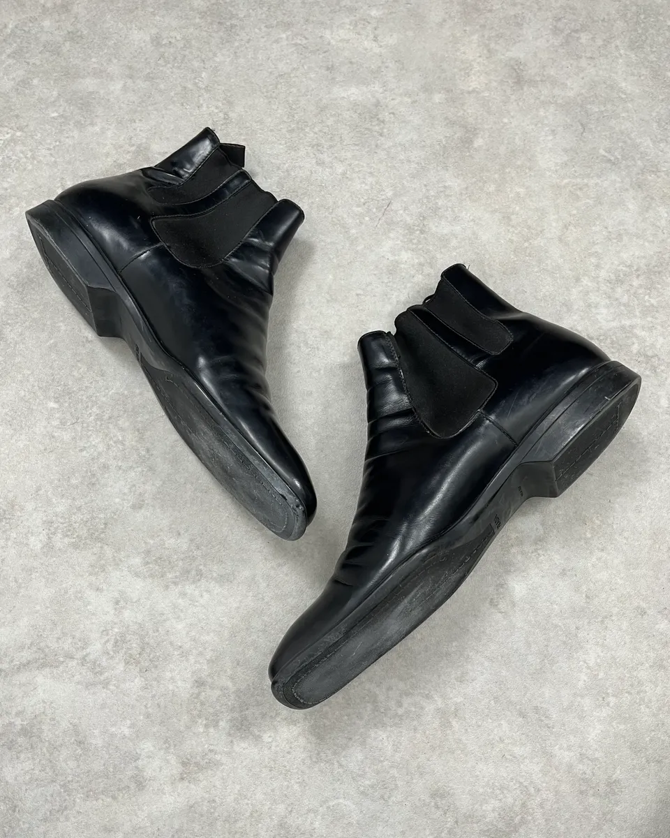 2000s Prada Black Classy Leather Boots - Image 2