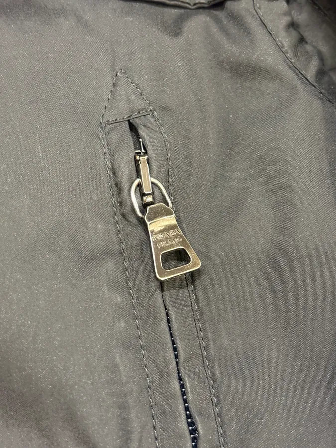 2000s Prada Black Classy Nylon Jacket - Image 10
