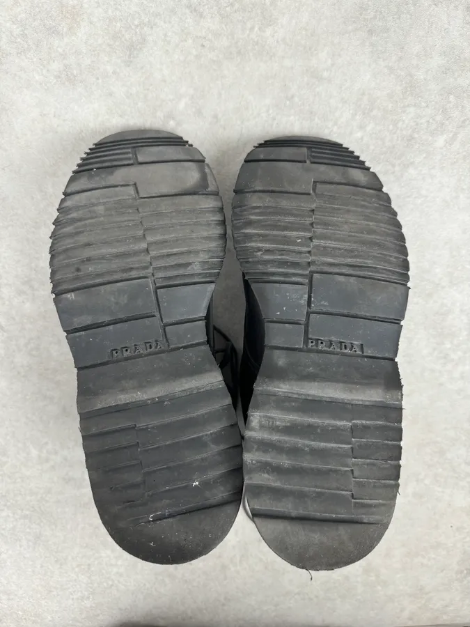 2000s Prada Black Leather Boots - Image 7