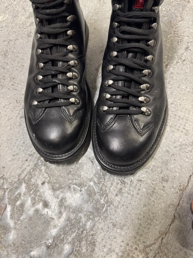 2000s Prada Black Linea Rossa Leather Premium Boots - Image 3