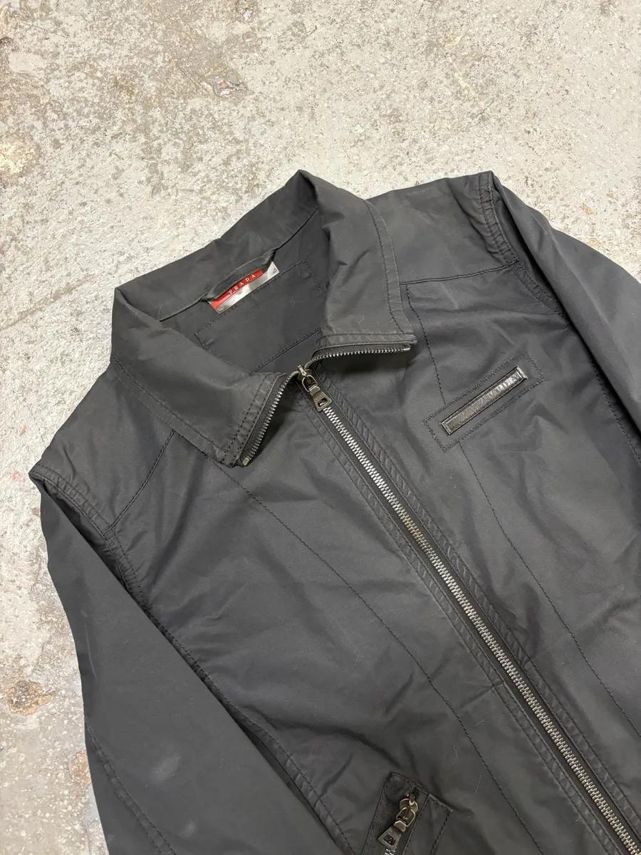 2000s Prada Black Minimalist Jacket - Image 11