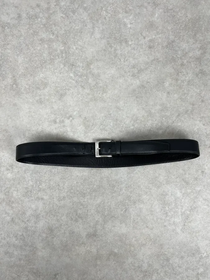 2000s Prada Black Minimalist Leather Belt - Image 3