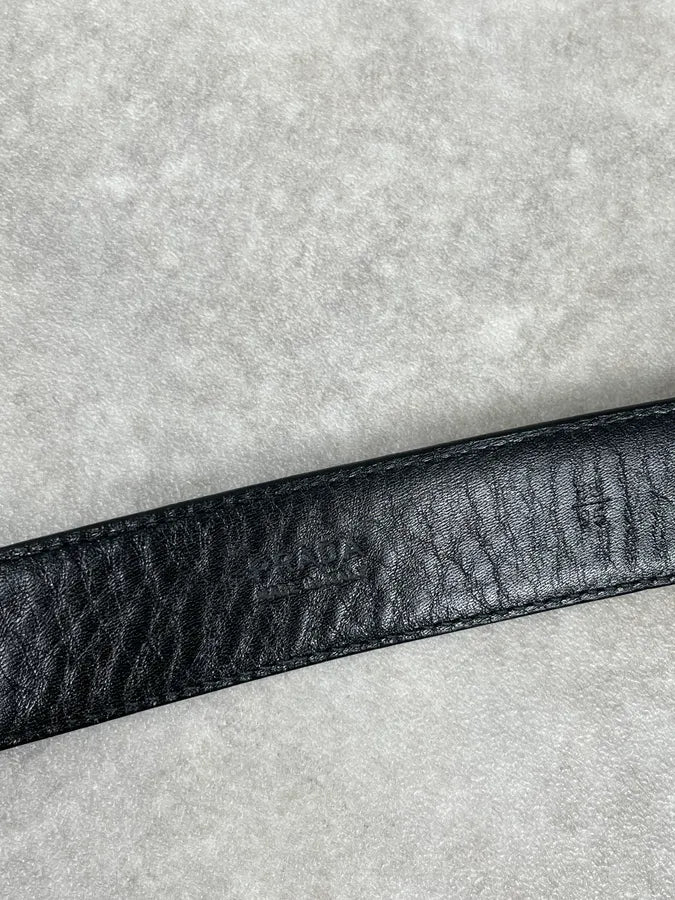 2000s Prada Black Minimalist Leather Belt - Image 8