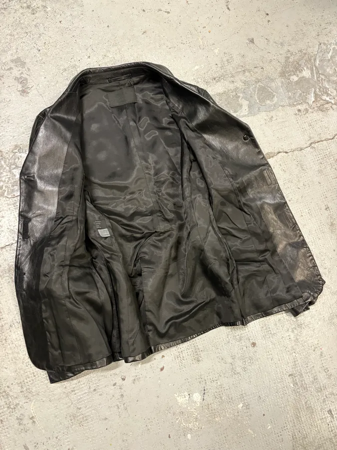 2000s Prada Black Minimalist Leather Blazer Jacket - Image 7