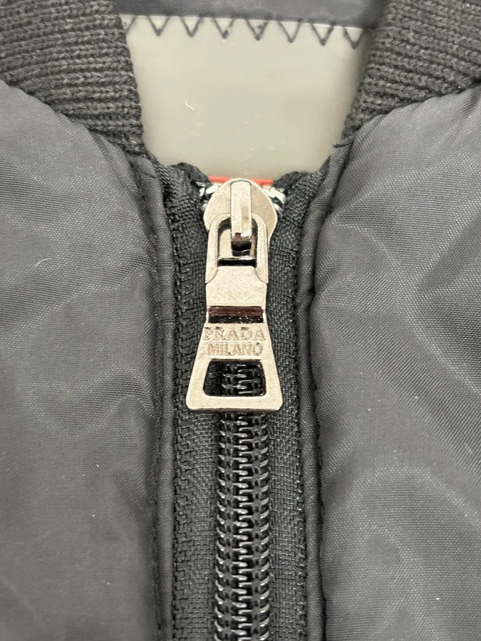 2000s Prada Black Nylon Bomber Jacket - Image 9
