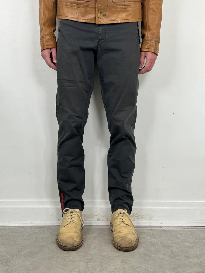 2000s Prada Black Nylon Cargo Pants with Zip-Off Leg Openings - Image 2