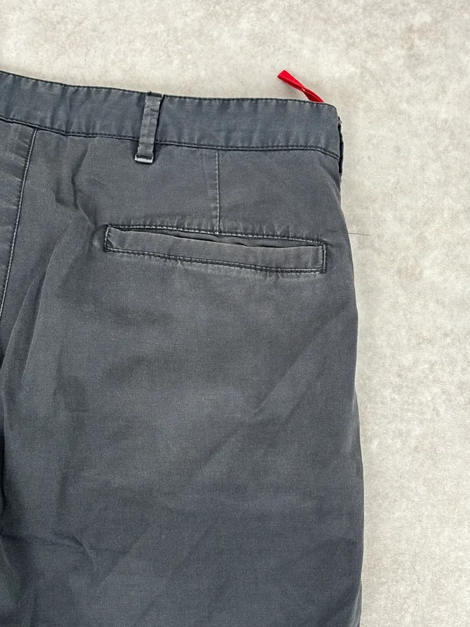 2000s Prada Black Nylon Cargo Pants with Zip-Off Leg Openings - Image 8