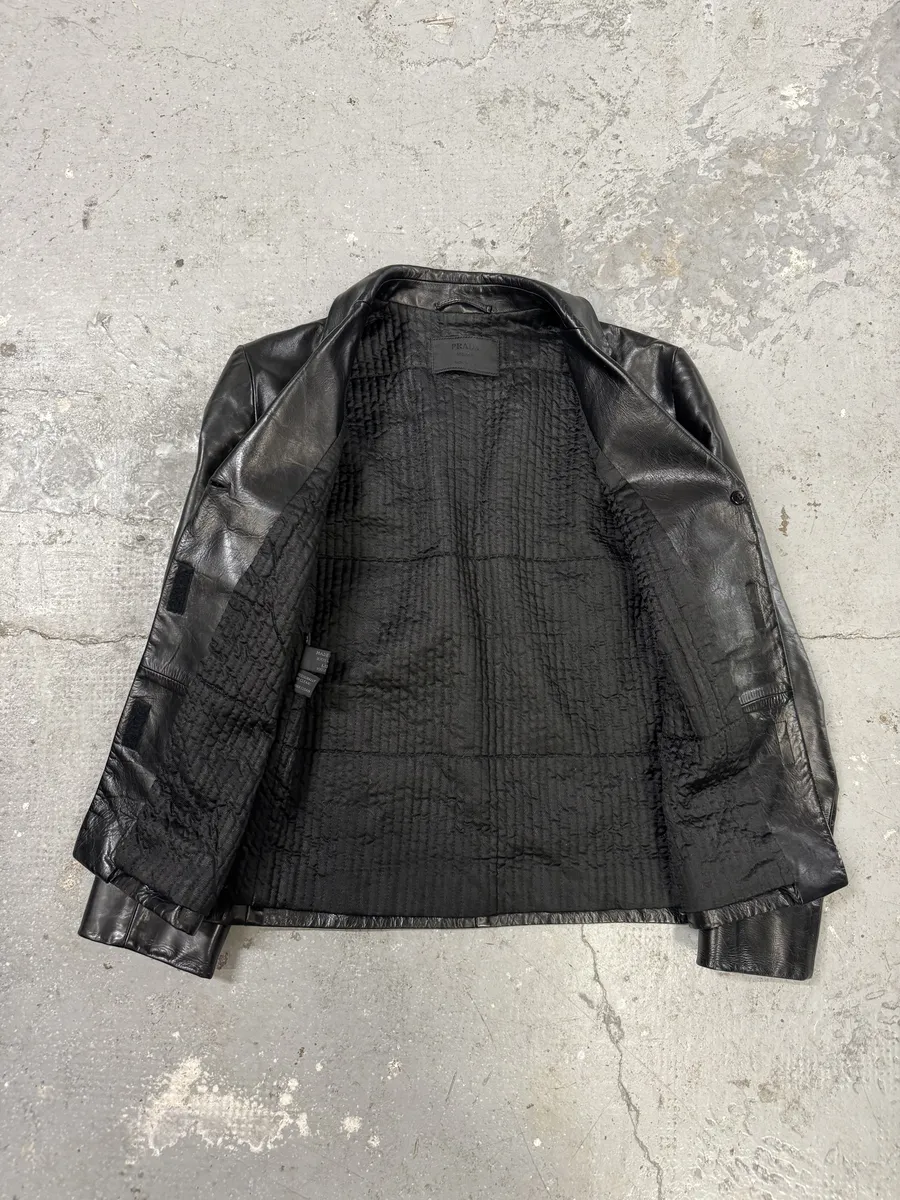 2000s Prada Black Pure Leather Blazer Jacket - Image 9