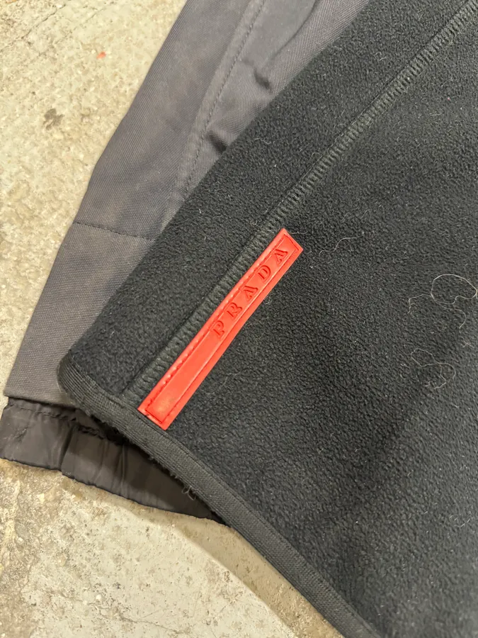2000s Prada Black Wool Fleece Jacket - Image 3