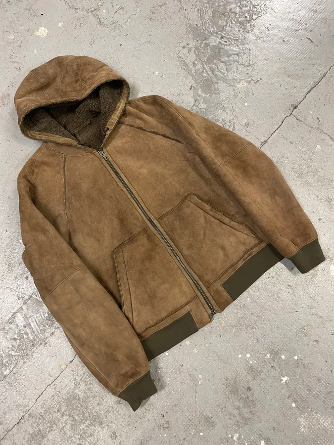 2000s Prada Brown Shearling Leather Hooded Jacket - Image 5