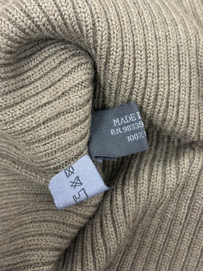 2000s Prada Classic Khaki Wool Cardigan - Image 10