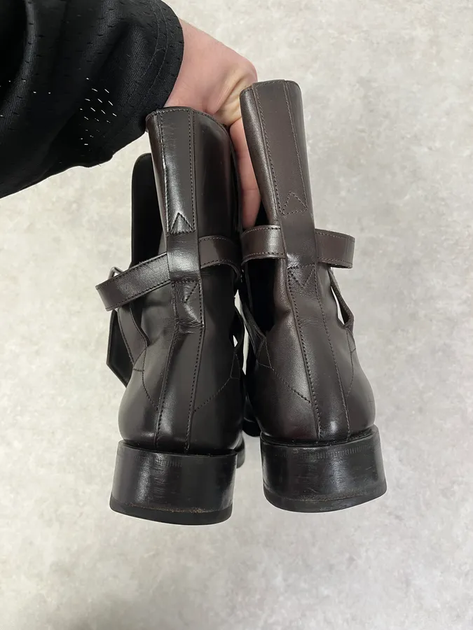 2000s Prada Dark Brown Classy Leather Boots - Image 5