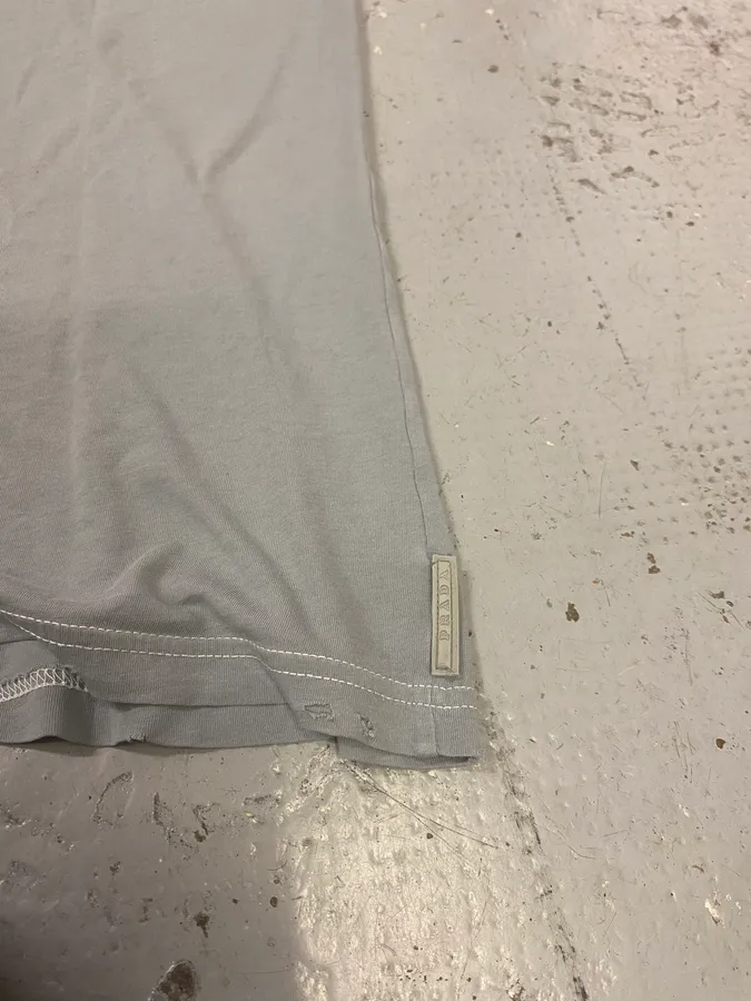2000s Prada Grey T-Shirt - Image 7