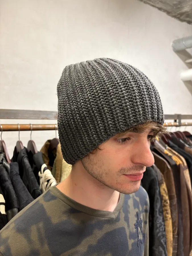 2000s Prada Grey Wool Beanie Hat - Image 3