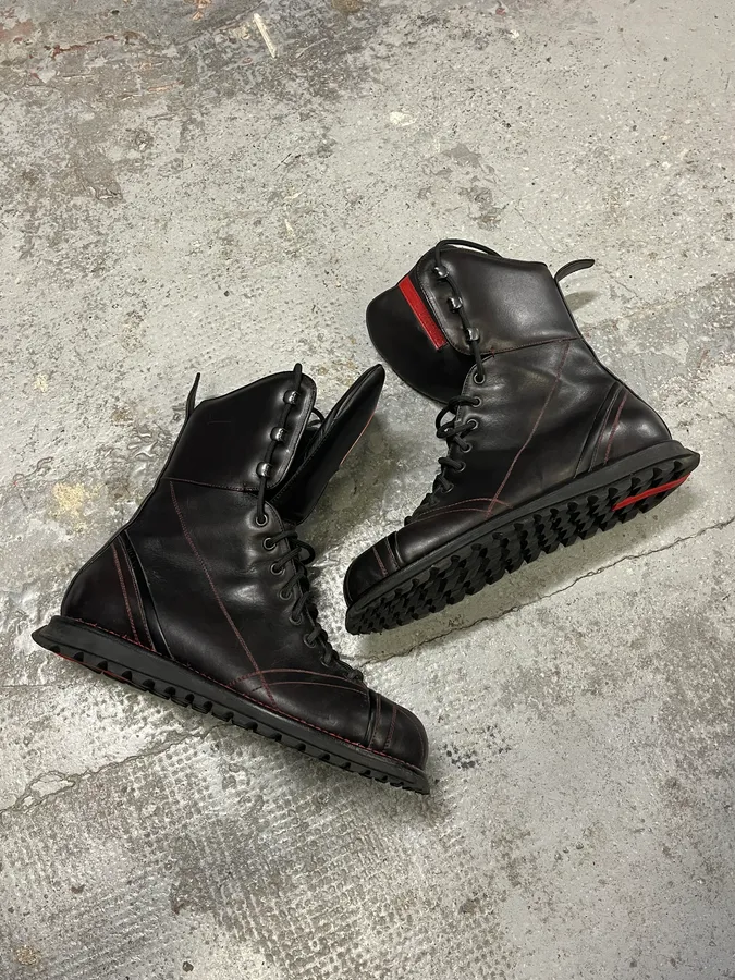 2000s Prada Hiking Ski Black Leather Boots - Image 3