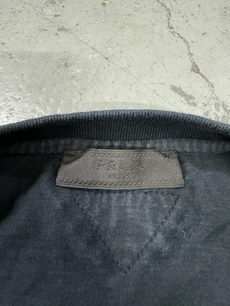 2000s Prada Human Embroidered Black T-Shirt - Image 10