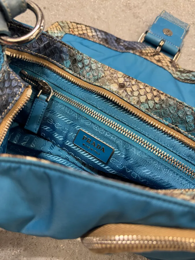 2000s Prada Hybrid Blue Python Nylon HandBag - Image 7