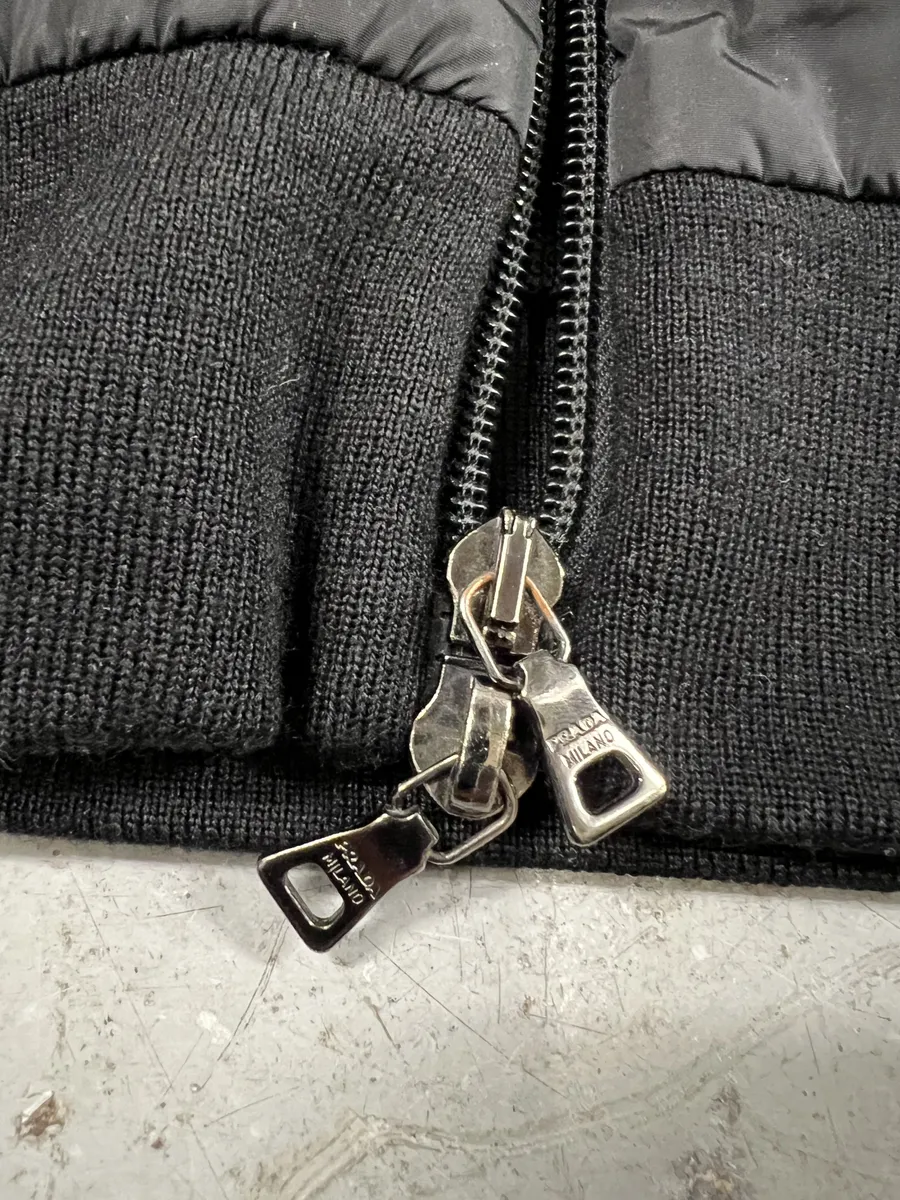 2000s Prada Linea Rossa Black Hybrid Nylon Jacket - Image 8