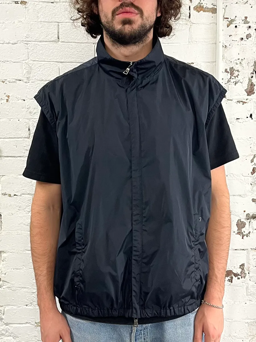 2000s Prada Linea Rossa Black Nylon Vest Jacket - Image 3