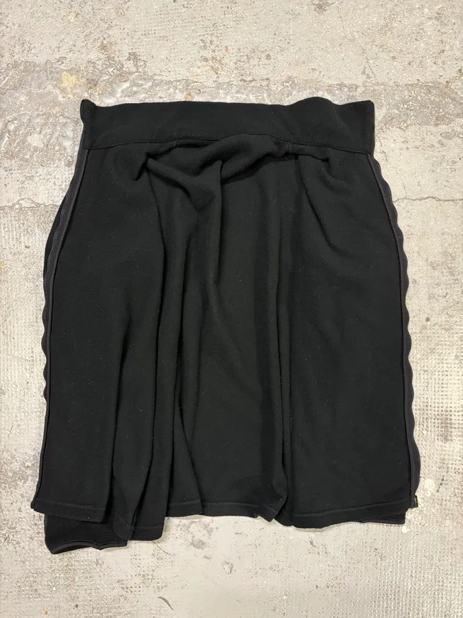 2000s Prada Linea Rossa Black Padded Zip-up Fleece - Image 9