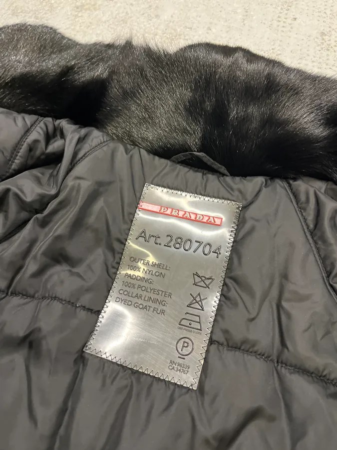 2000s Prada Linea Rossa Gore-Tex Black Nylon Jacket - Image 13