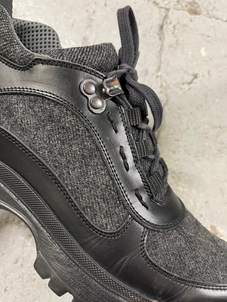 2000s Prada Low Grey Tweed Black Leather Vibram Boots - Image 7