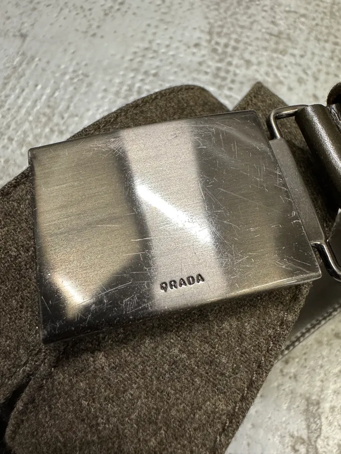 2000s Prada Military Grey Wool Leather Buckle Belt - Image 5