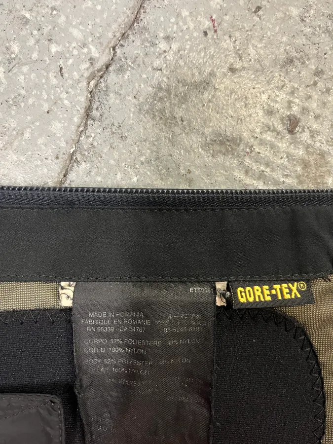 2000s Prada Nylon Black Light Jacket - Image 11