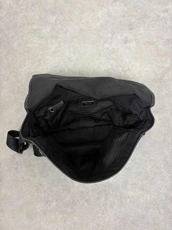 2000s Prada Nylon Shoulder Bag - Image 8