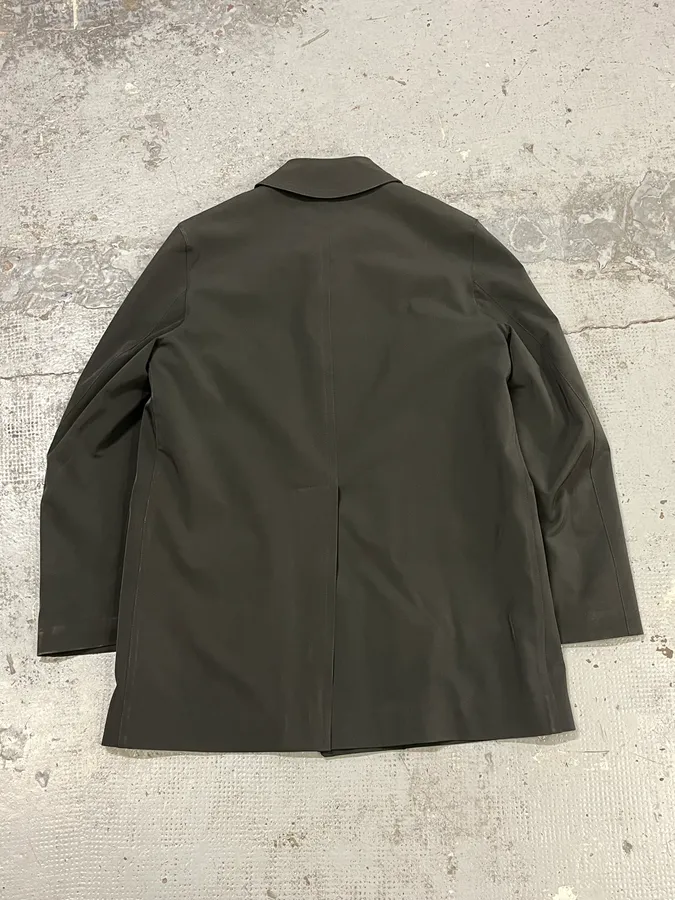 2000s Prada Olive Green Technical Nylon Long Classy Jacket - Image 6