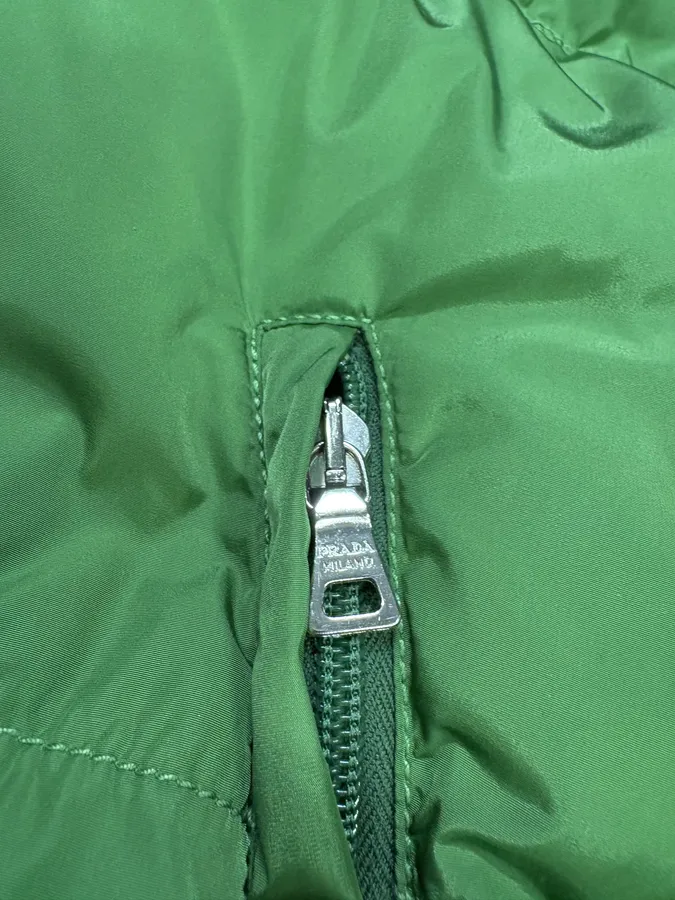 2000s Prada Olive Linea Rossa Puffer Jacket - Image 8