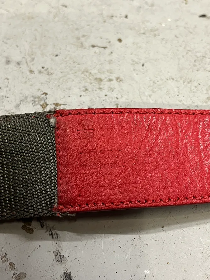 2000s Prada Red Leather Belt - Image 9