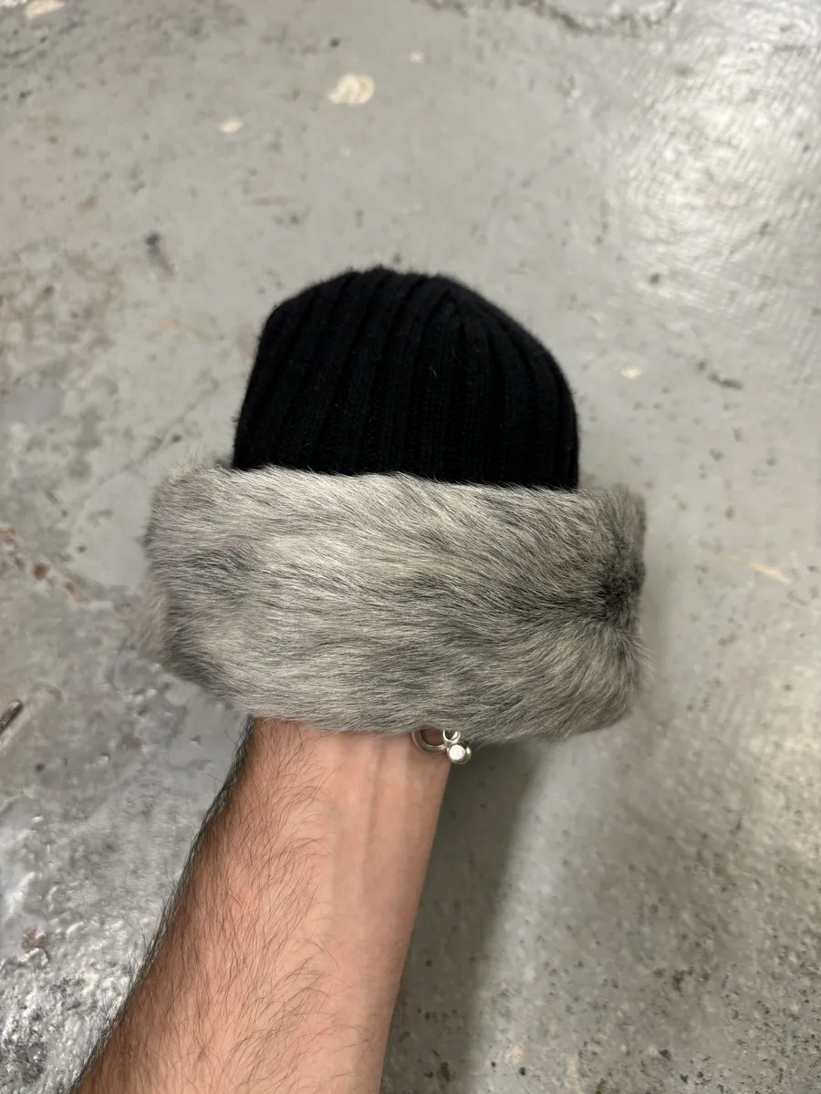 2000s Prada Russian Black Fur Wool Hat - Image 9