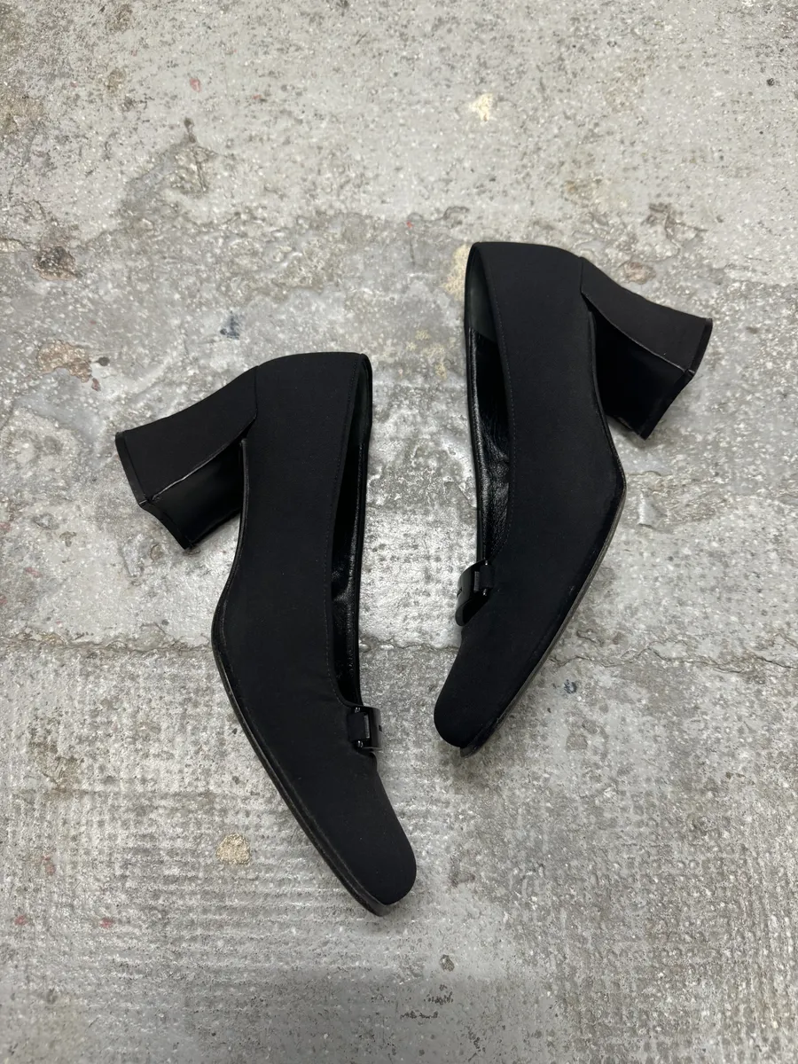 2000s Prada Suede Black Pumps Heels - Image 6