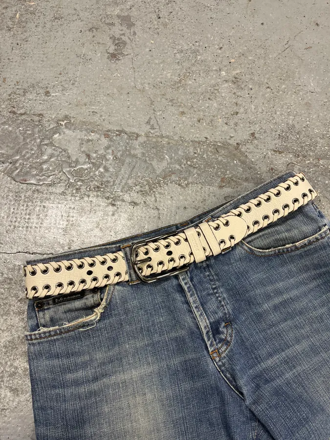 2000s Prada White Laced Eyled Leather Belt - Image 2