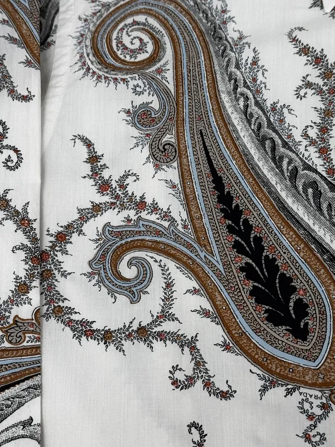 2000s Prada White Paisley Pattern Light Shirt - Image 9