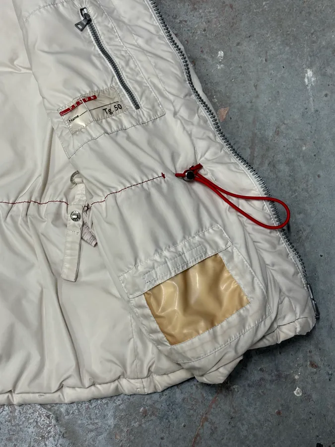 2000s Prada White Puffer Hooded Vest Jacket - Image 10