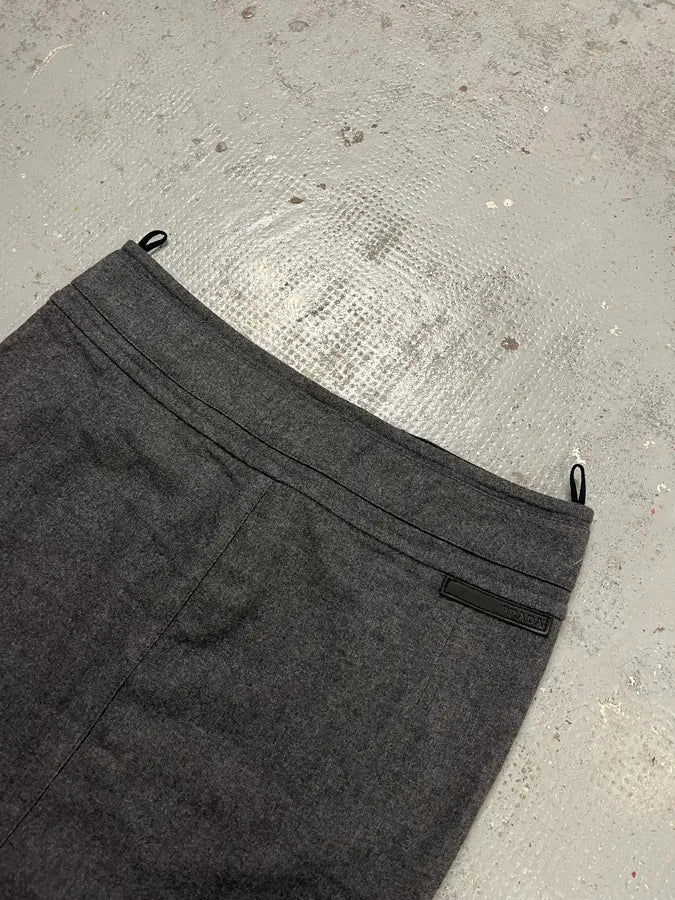 2000s Prada Wool Grey Midi Skirt - Image 7