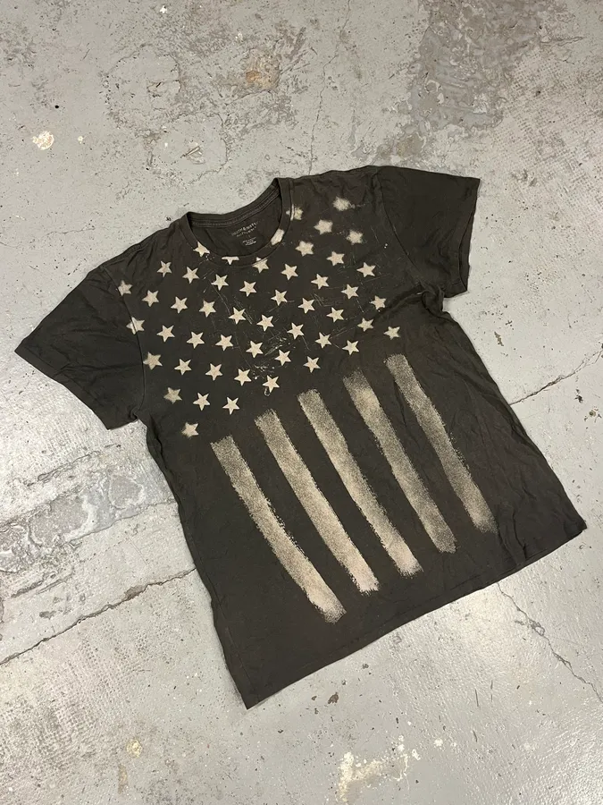 2000s Ralph Lauren Dark Grey USA Flag T-Shirt - Image 4