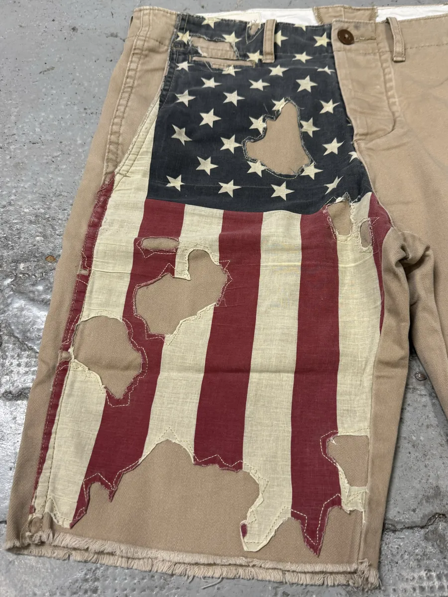 2000s Ralph Lauren USA Distressed Flag Beige Shorts - Image 6