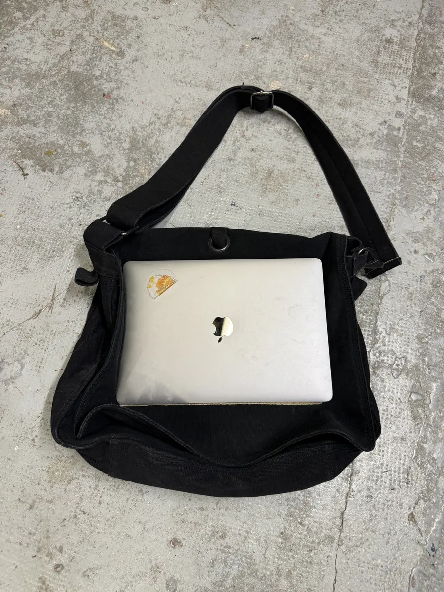 2000s Ralph Lauren USA Flag Black Shoulder Bag - Image 2