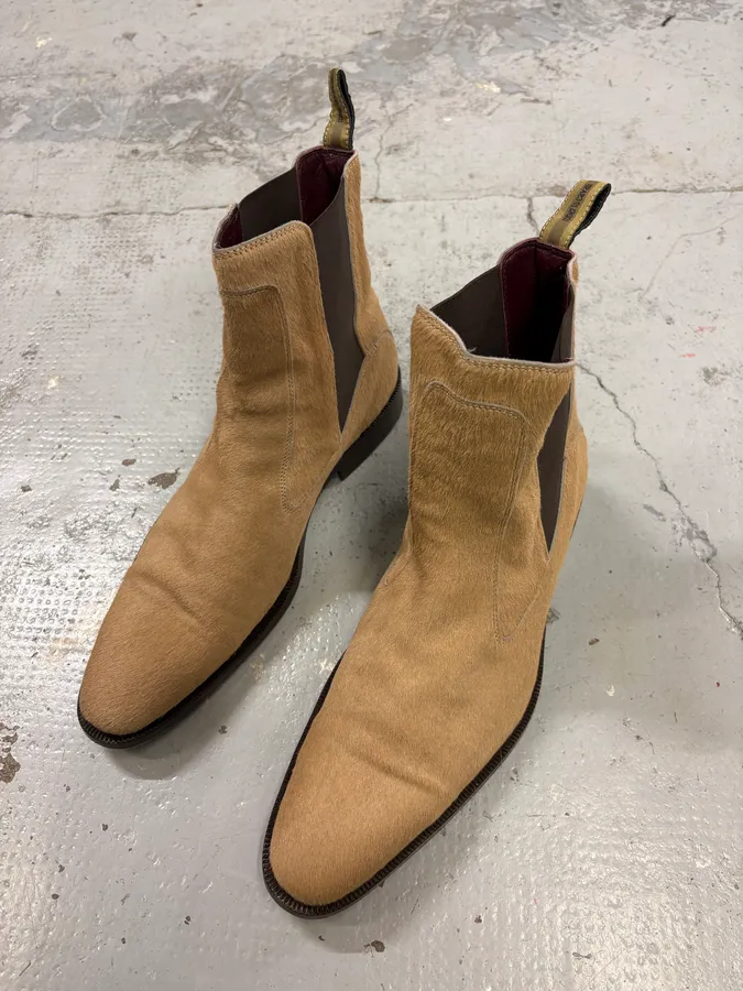 2000s Roberto Cavalli Beige Ponyhair Chelsea Leather Boots - Image 3