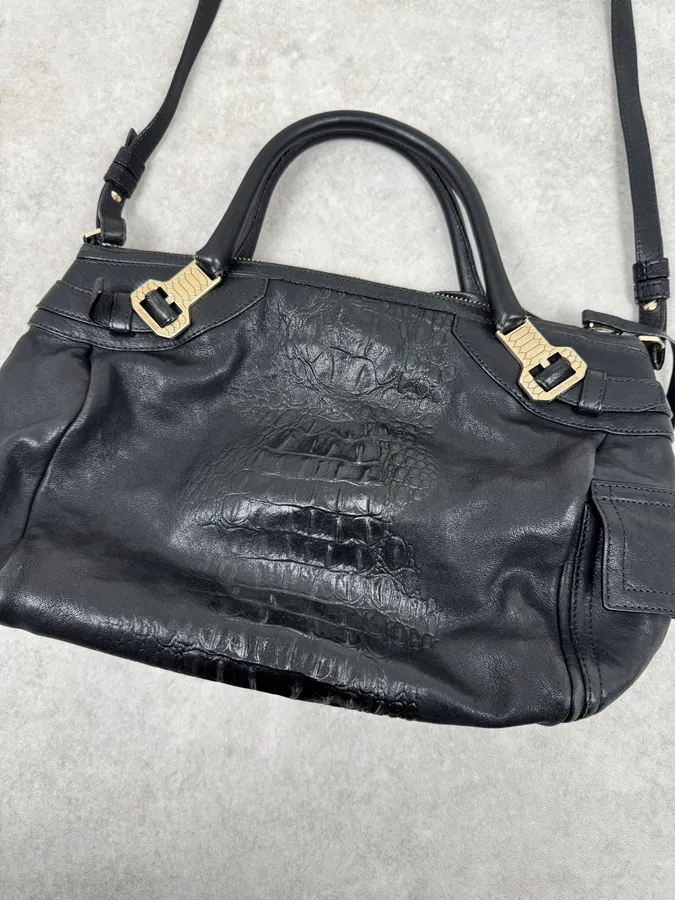 2000s Roberto Cavalli Black Crocodile Effect Leather Shoulder Bag - Image 4